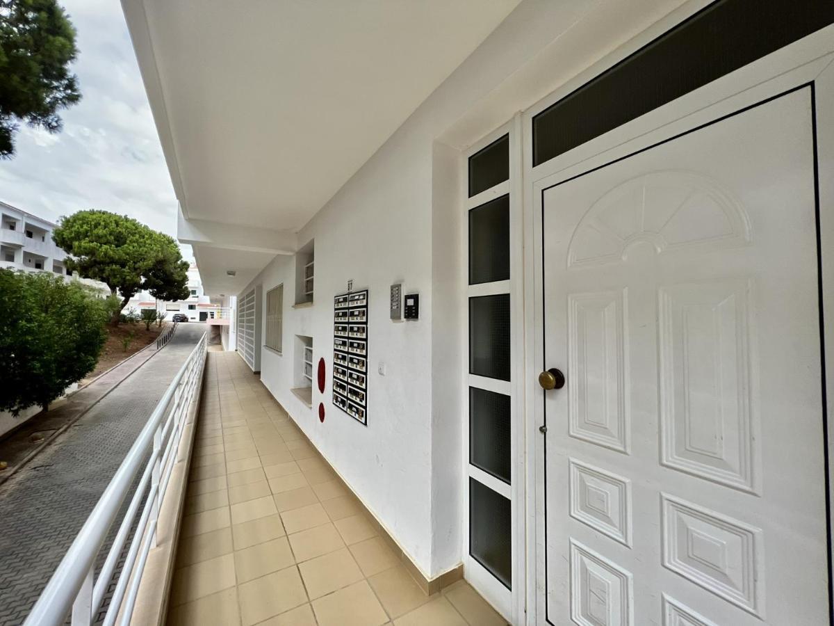 Appartamento Albufeira Falesia Beach 3 By Homing Esterno foto